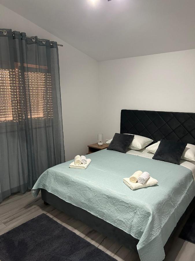 Apartment Marko With A Beautiful View Of The Sea Kastel Sucurac Luaran gambar